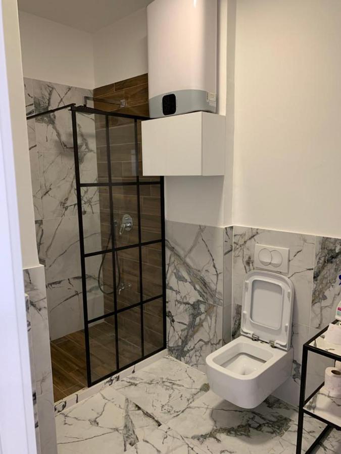 شكودر Ema'S Apartment المظهر الخارجي الصورة